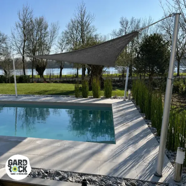 Fixation de voile solaire sur véranda et terrasse, ombrage stratégique pour mobilier extérieur