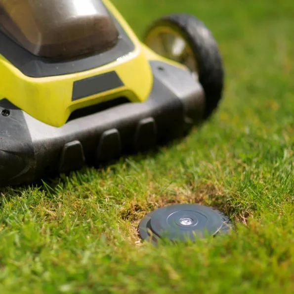 ancrage au sol poteaux multisports Gard&Rock amovible et sans encombrement